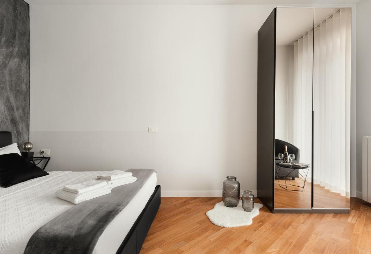 Deluxe Central Apartment Bergamo Ngoại thất bức ảnh
